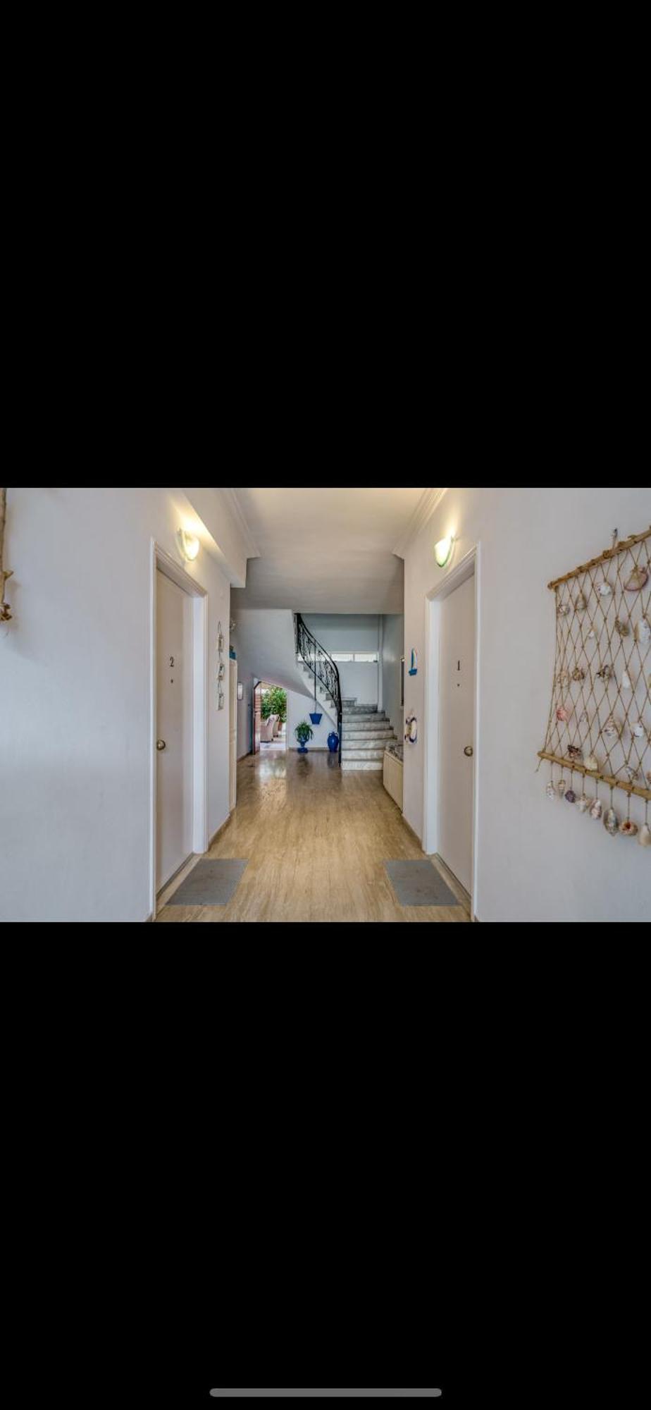 Nostos Apartment, With A Spacious Backyard Артеміда Екстер'єр фото